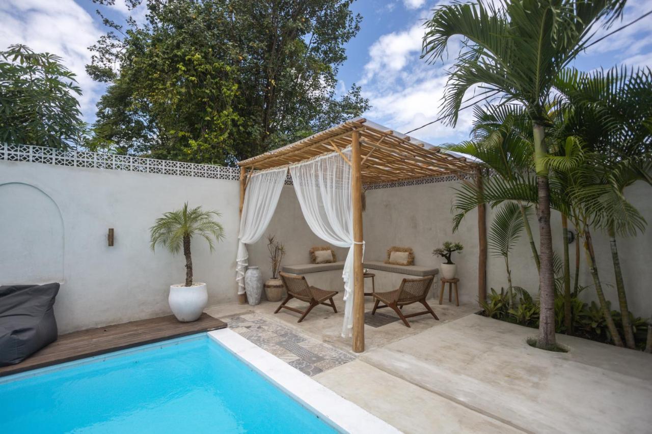 Gypsy Moon Bali Hostel ชังกู ภายนอก รูปภาพ